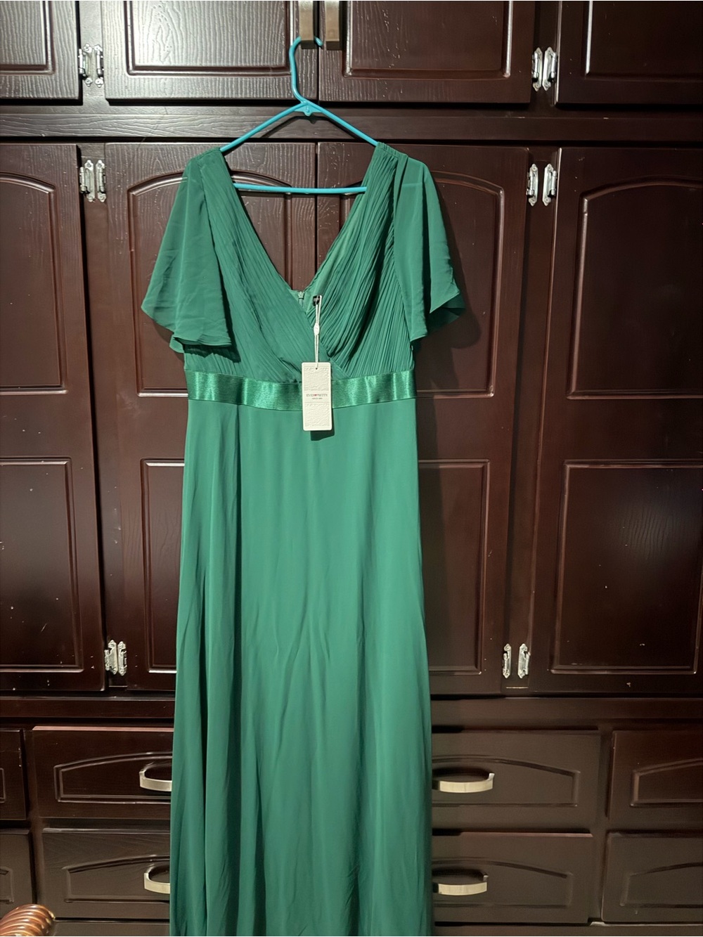 Ever Pretty Emerald Green V-Neck Maxi Dress